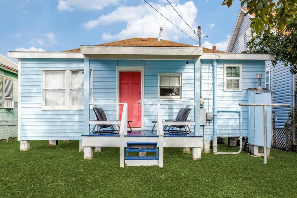 Cozy Sea Breeze Bungalow - 2 Mins To The Beach غالفيستون، تكساس المظهر الخارجي الصورة